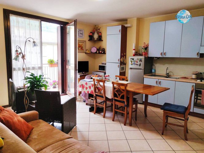 Grazioso bilocale con box, comodamente servito da ascensore Gazzaniga