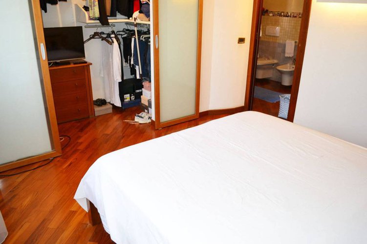 4 UNITA'RECENTE QUADRILOCALE, 3 CAMERE, 3 BAGNI E BOX DOPPIO Calcinate