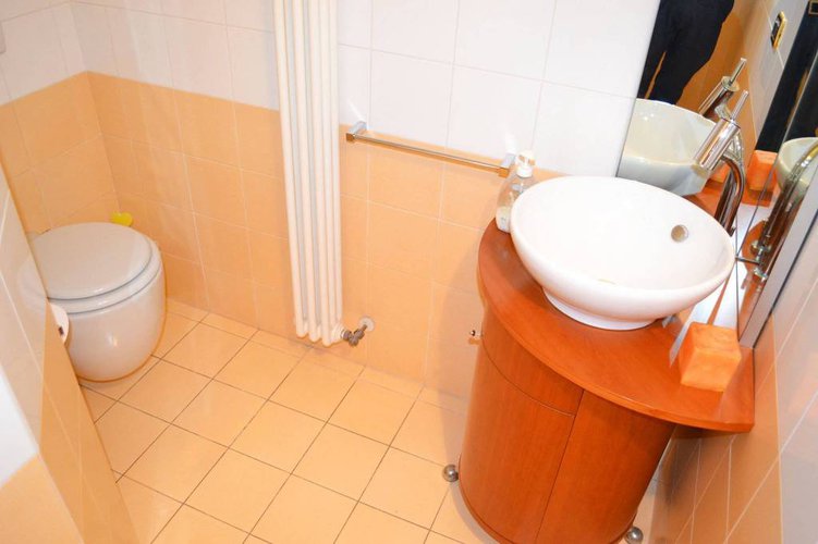 4 UNITA'RECENTE QUADRILOCALE, 3 CAMERE, 3 BAGNI E BOX DOPPIO Calcinate