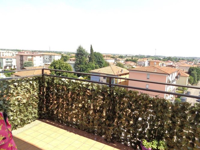 Verdello centro trilocale ampio + box ampio e cantina Verdello