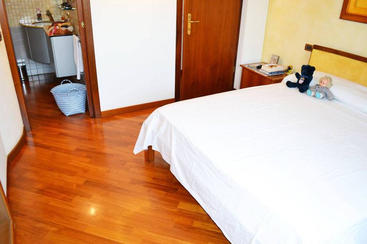 4 UNITA'RECENTE QUADRILOCALE, 3 CAMERE, 3 BAGNI E BOX DOPPIO Calcinate