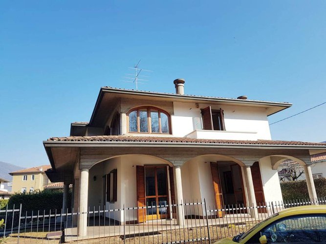 VILLA SINGOLA RANICA