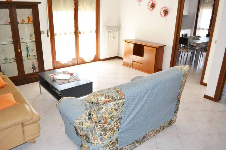 FAVOLOSO TRILOCALE CON 2 BAGNI, 3 BALCONI E BOX DOPPIO Bolgare