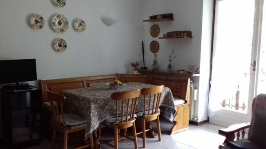 BELLISSIMO APPARTAMENTO IN ZONA DI PRESTIGIO! Serina