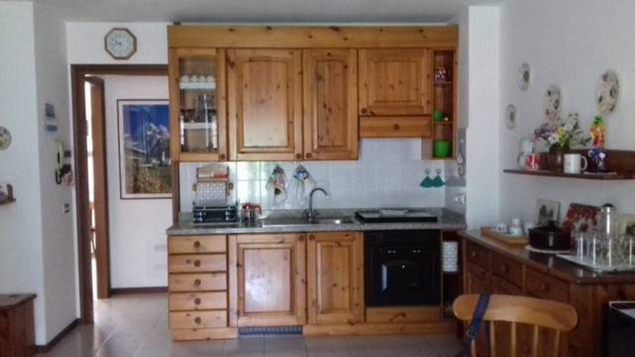 BELLISSIMO APPARTAMENTO IN ZONA DI PRESTIGIO! Serina