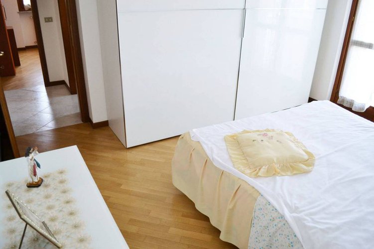 FAVOLOSO TRILOCALE CON 2 BAGNI, 3 BALCONI E BOX DOPPIO Bolgare