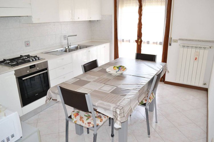 FAVOLOSO TRILOCALE CON 2 BAGNI, 3 BALCONI E BOX DOPPIO Bolgare