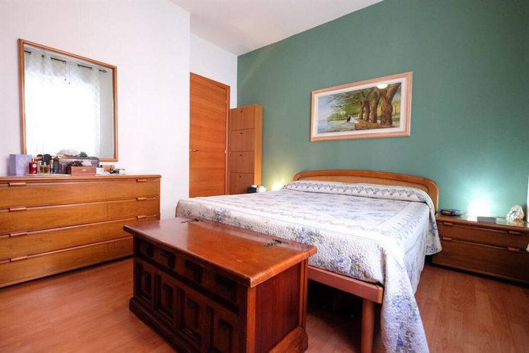 TRILOCALE TERMOAUTONOMO RISTRUTTURATO CON AMPIA CANTINA Paderno d'Adda