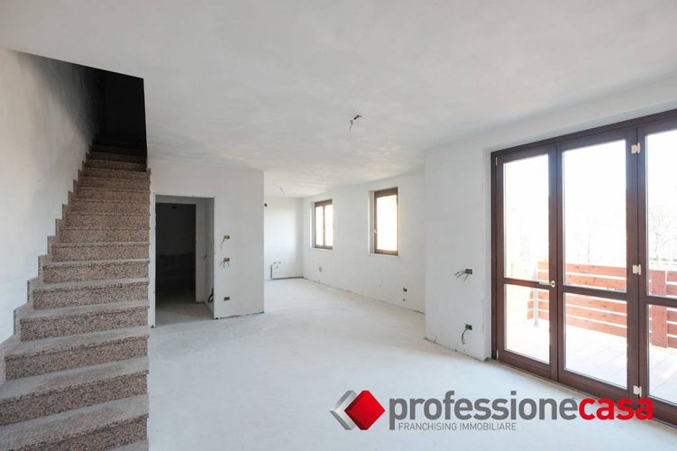 NUOVO ED AMPIO APPARTAMENTO DI 115 MQ Sotto il Monte Giovanni XXIII