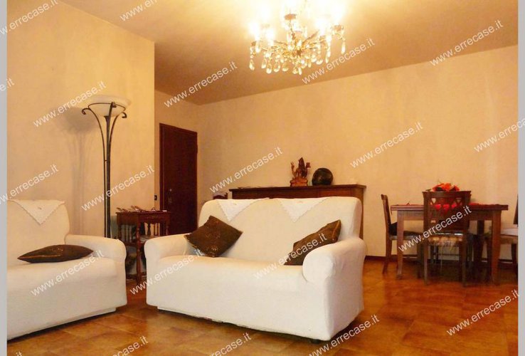 COMODO APPARTAMENTO di 3 LOCALI... Capriate San Gervasio