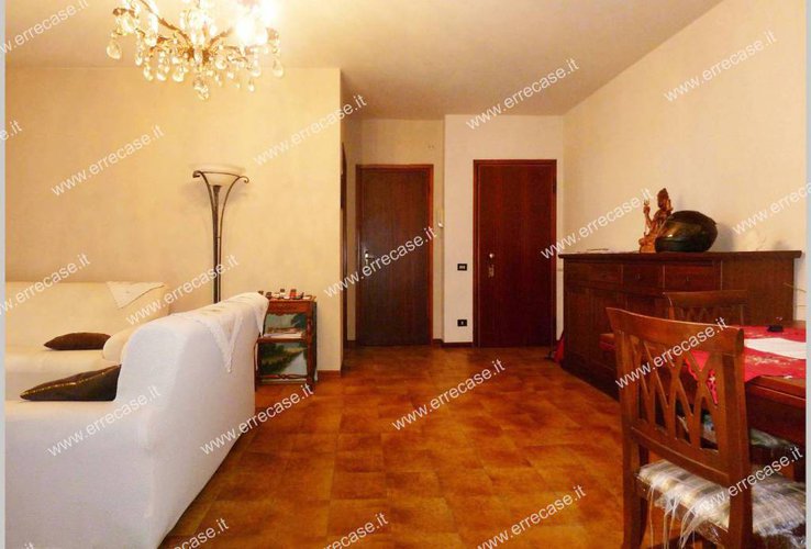 COMODO APPARTAMENTO di 3 LOCALI... Capriate San Gervasio