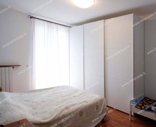 € 3.000 di anticipo + € 480 al mese Boltiere