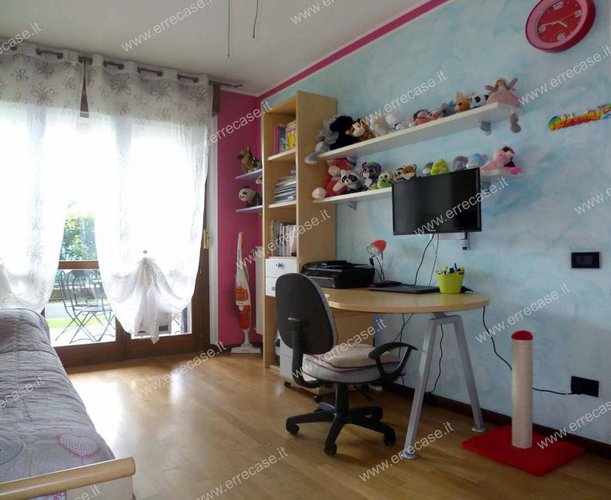 Bellissimo 2 Locali con giardino e Box. Boltiere