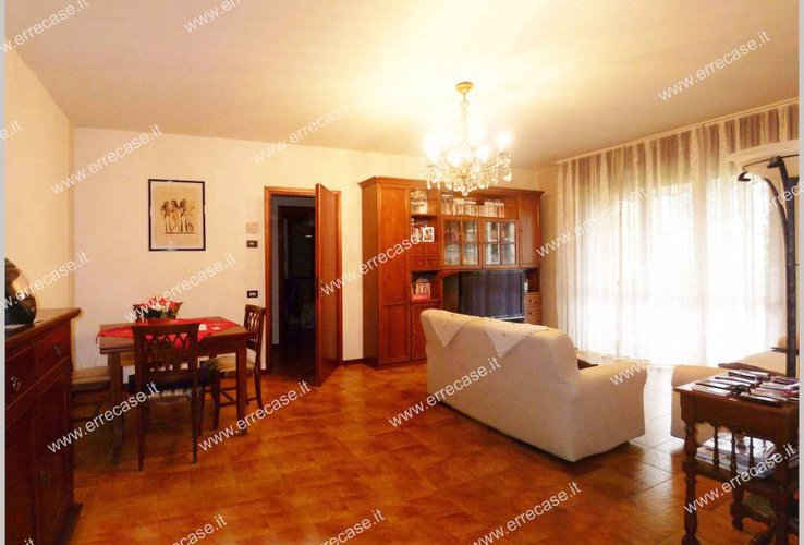 COMODO APPARTAMENTO di 3 LOCALI... Capriate San Gervasio