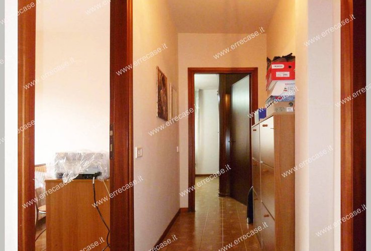 COMODO APPARTAMENTO di 3 LOCALI... Capriate San Gervasio