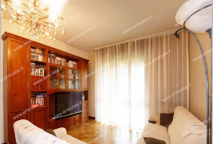 COMODO APPARTAMENTO di 3 LOCALI... Capriate San Gervasio