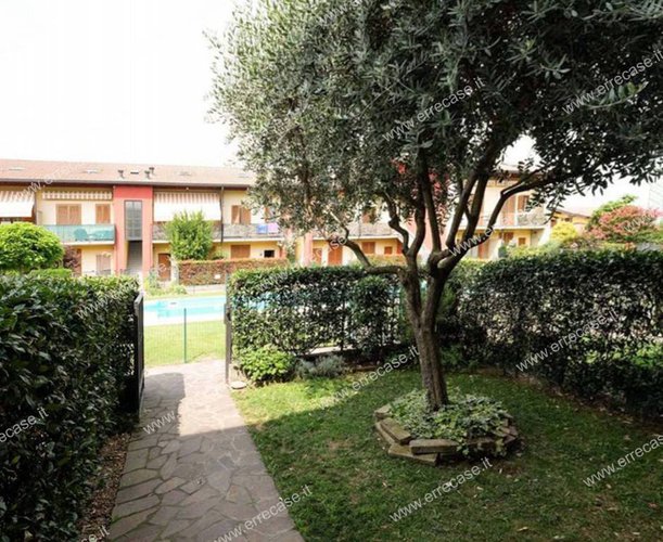 € 3.000 di anticipo + € 480 al mese Boltiere