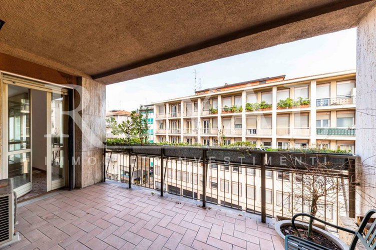 Via Tiraboschi - Pentalocale piano alto con terrazzo Bergamo