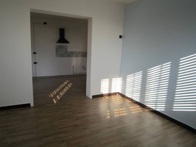 NEMBRO-LONNO VILLA SINGOLA CON GIARDINO PRIVATO Nembro