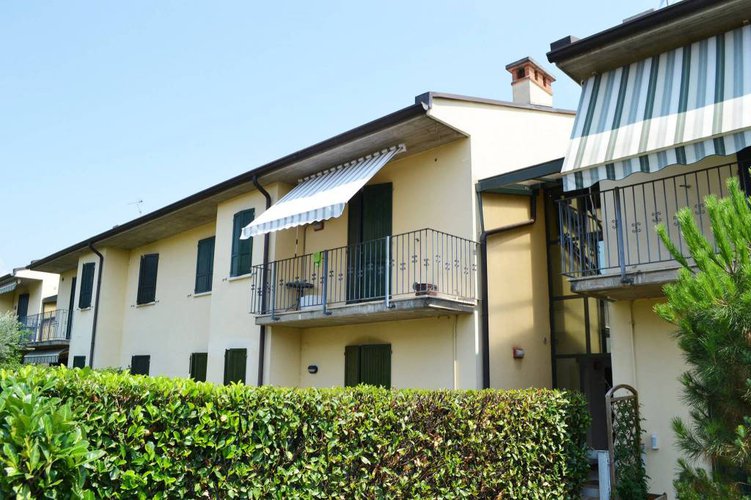 RECENTE BILOCALE CON BALCONE, BOX DOPPIO E POSTO AUTO Cavernago