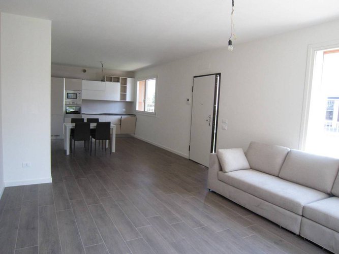 ALZANO NUOVO QUADRILOCALE ARREDATO Alzano Lombardo