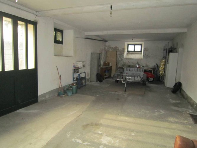 NEMBRO VILLA CON 400 MQ DI GIARDINO Nembro