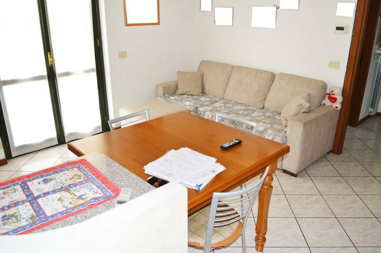 RECENTE BILOCALE CON BALCONE, BOX DOPPIO E POSTO AUTO Cavernago