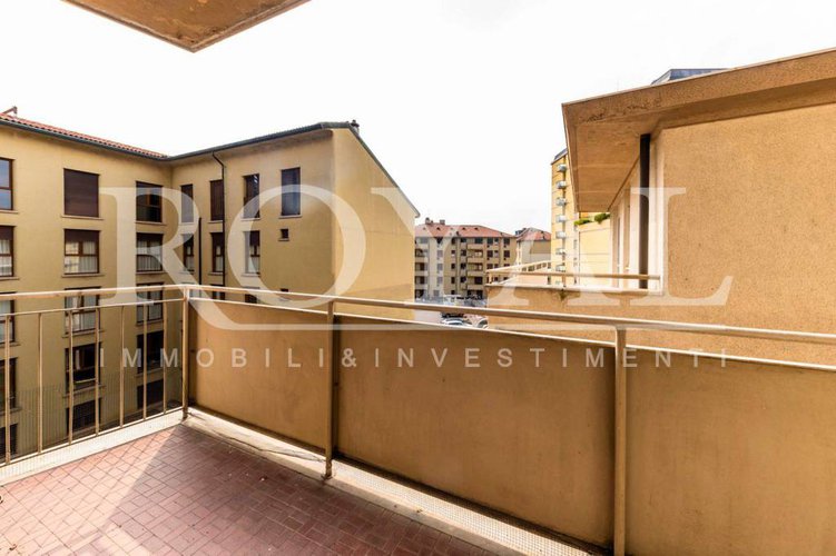 Via Tiraboschi - Pentalocale piano alto con terrazzo Bergamo