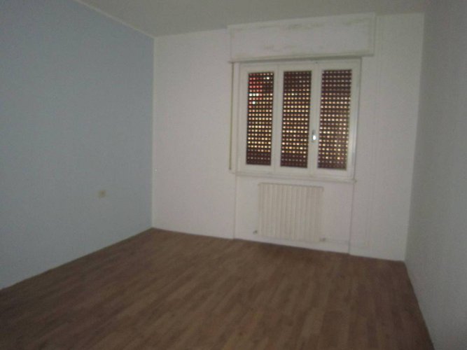 NEMBRO-LONNO VILLA SINGOLA CON GIARDINO PRIVATO Nembro