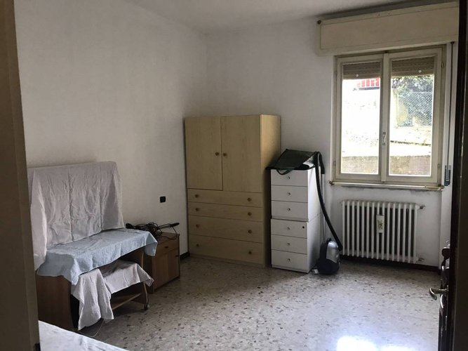 Ampio Bilocale con Cucina Separata Alzano Lombardo