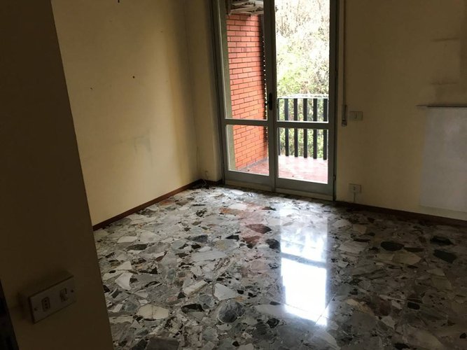 AMPIO QUADRILOCALE SECONDO ED ULTIMO PIANO Scanzorosciate