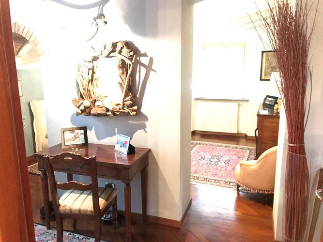 ESCLUSIVO APPARTAMENTO Scanzorosciate