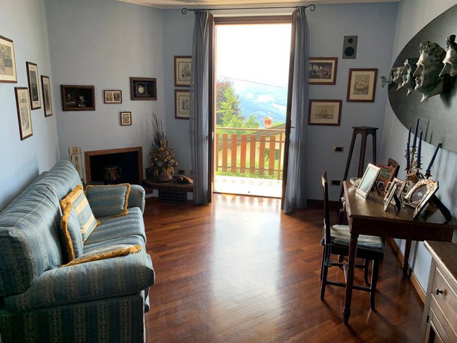 Villa a schiera di testa Bergamo