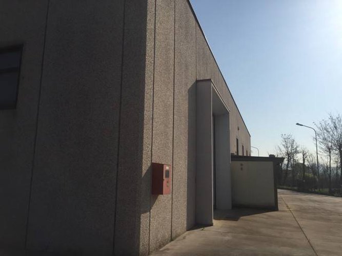 Capannone Scanzorosciate