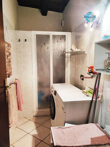 Trilocale con doppi servizi, abitabile subito! Albino