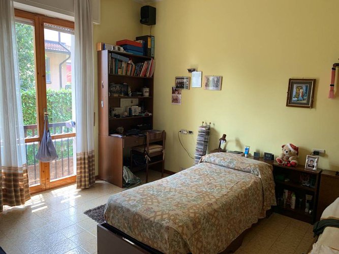 AMPIO QUADRILOCALE CON MAGAZZINO SOTTOSTANTE Bergamo