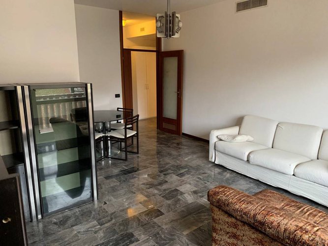 Appartamento mq. 85 con box Bergamo