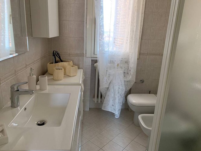 ULTIMO PIANO CON AMPIO SOLARIUM Bergamo