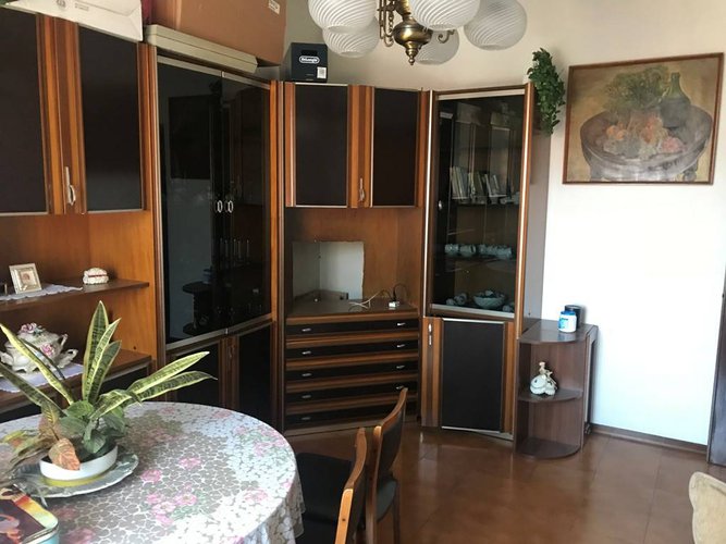 AMPIO BILOCALE CON CUCINA SEPARATA Nembro