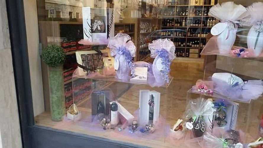 Negozio di Gastronomia (rivendita) in posizione centrale. Bergamo