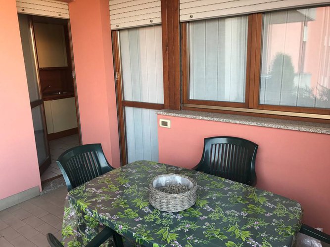 Ampio Bilocale con Terrazzo Vivibile Bergamo