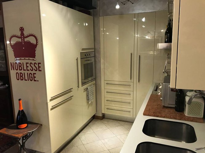 ESCLUSIVO APPARTAMENTO Scanzorosciate