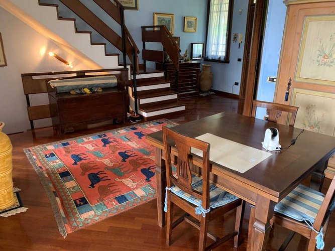 Villa a schiera di testa Albino