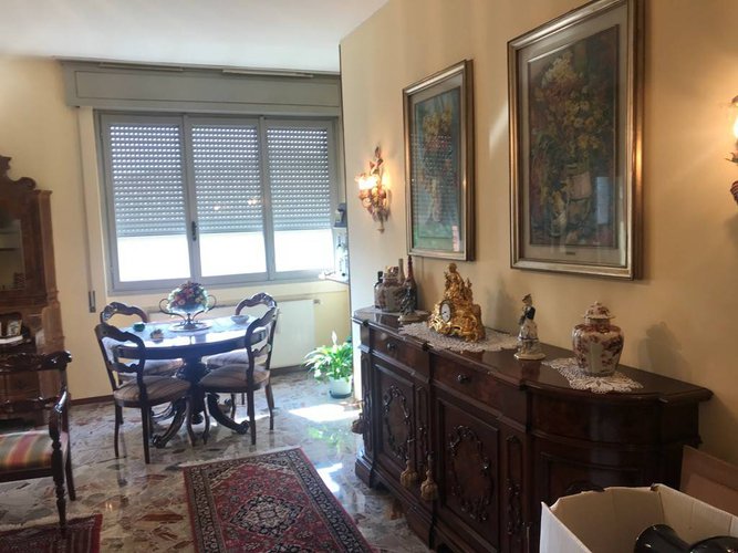 AMPIO QUADRILOCALE SECONDO ED ULTIMO PIANO Scanzorosciate