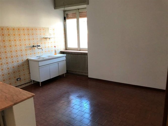 TRILOCALE centro paese Alzano Lombardo