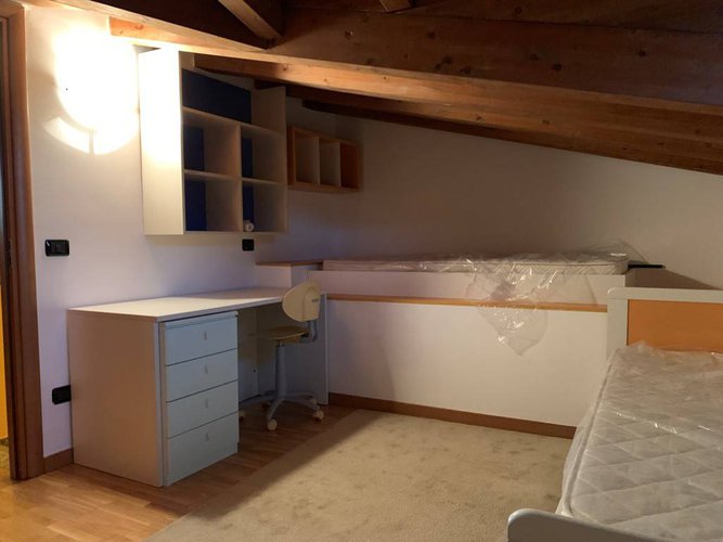 TRILOCALE IN VILLETTA, PIANO ULTIMO INGRESSO INDIPENDENTE Bergamo