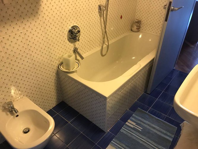 AMPIO QUADRILOCALE CON TERRAZZO DI MQ. 50 Alzano Lombardo