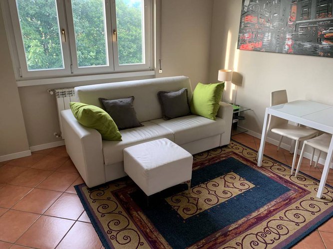 BILOCALE CON BOX E CANTINA Bergamo