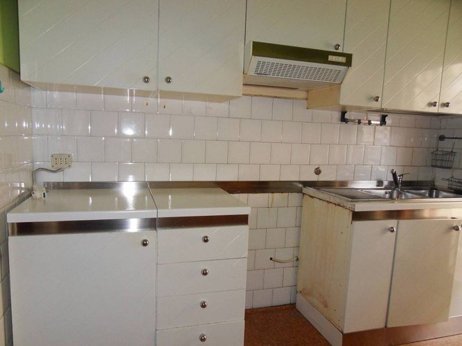 QUADRILOCALE CON BALCONE E CANTINA Bergamo