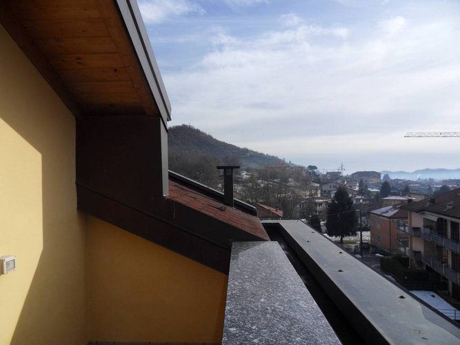 QUADRILOCALE CON CANTINA E BOX DOPPIO Albano Sant'Alessandro